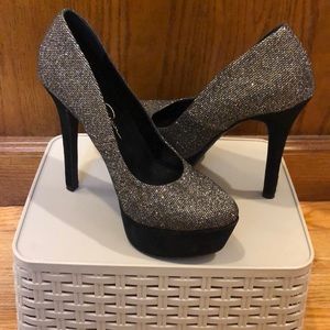 Jessica Simpson High Heel Pumps Size 5.5